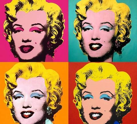 Una obra artística que muestra múltiples retratos de una mujer con cabello rubio y rostro iluminado, en un estilo pop-art colorido.