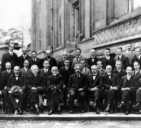 Solvay_conference_1927.jpeg