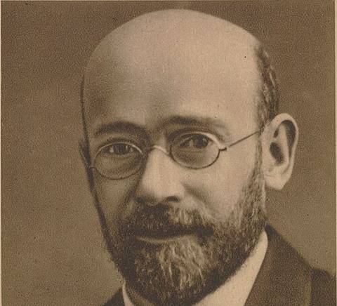 500px-Janusz_Korczak_(cropped).jpeg