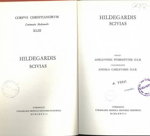 La imagen muestra las páginas de un libro titulado 'Hildegardis Scivias', editado por Adelgundis Führkötter y colaborado por Angela Carlevaris.