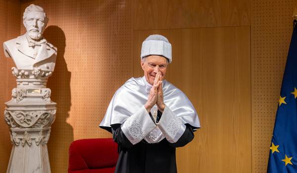 Doctor Honoris Causa Teología