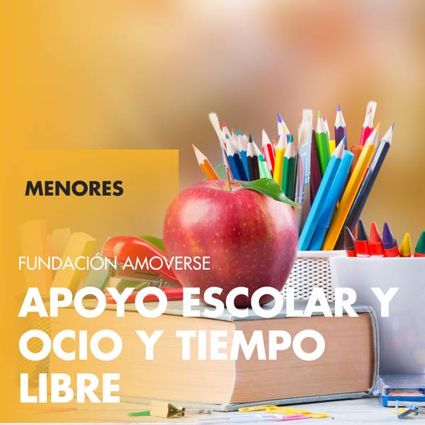 Una mesa con útiles escolares, incluyendo lápices de colores, un cuaderno y una manzana roja.