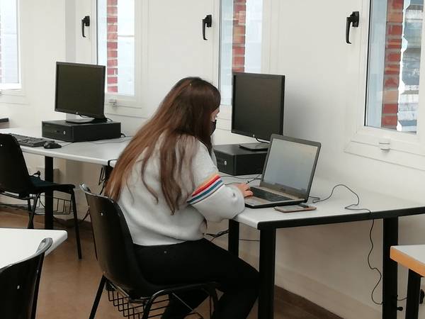 Bibliotecainterior.jpeg
