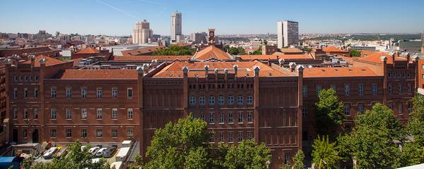 Edificio institucional