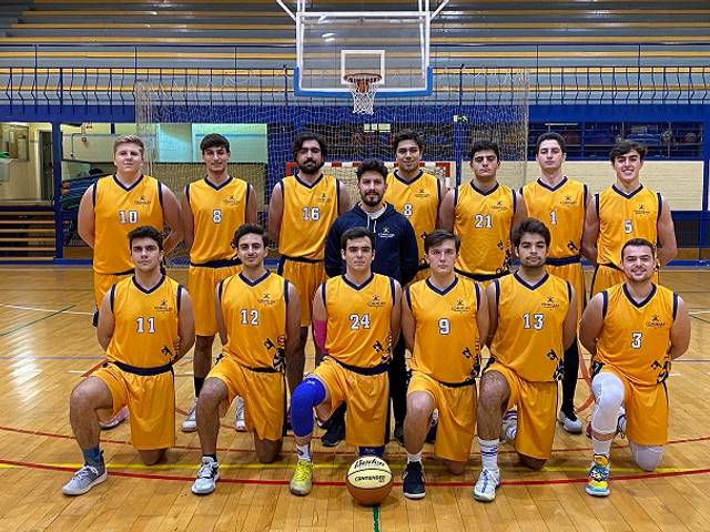 Men's basketball team