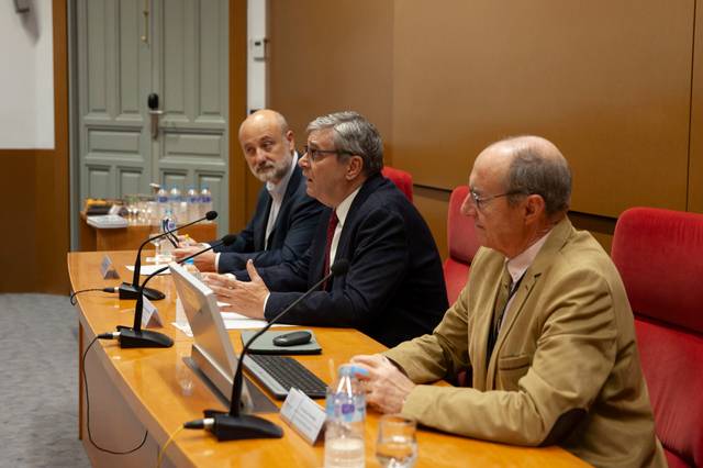 III Encuentro de Longevidad (01-10-2025)_1.jpeg