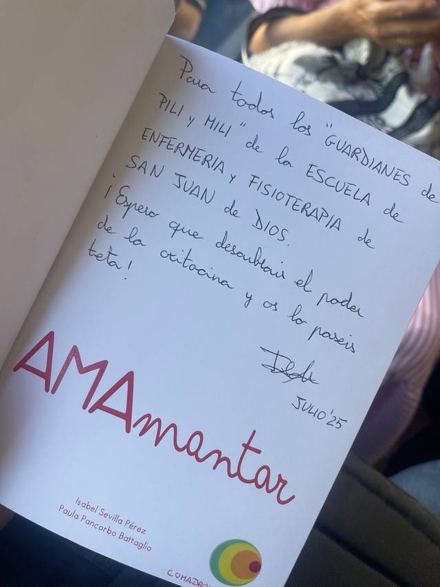 Ejemplar firmado por Isabel Sevilla