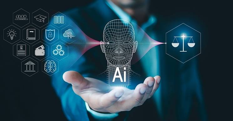 Un hombre sostiene su mano mientras visualiza conceptos relacionados con la inteligencia artificial y la justicia.