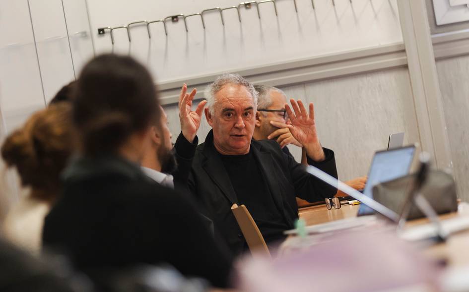 Ferrán Adría in the classrooms of MACC