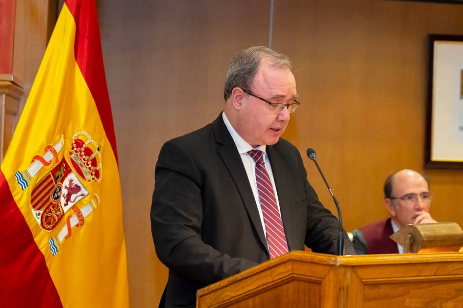 Rector Comillas premio paulino