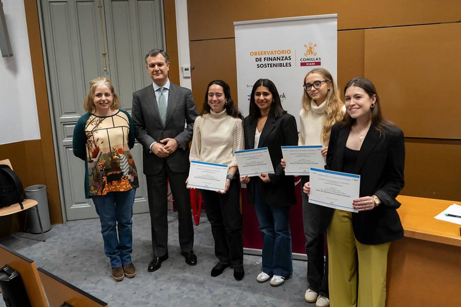 El compromiso del alumnado de Comillas con la sostenibilidad aplicada a las  finanzas