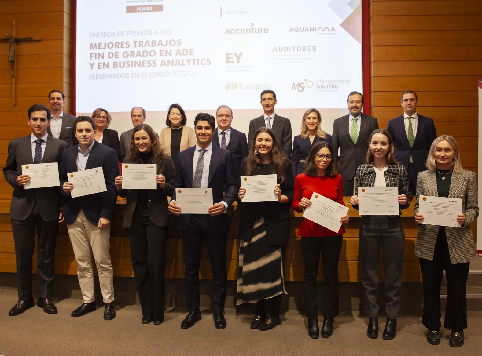 portada tfg ade analytics.jpeg