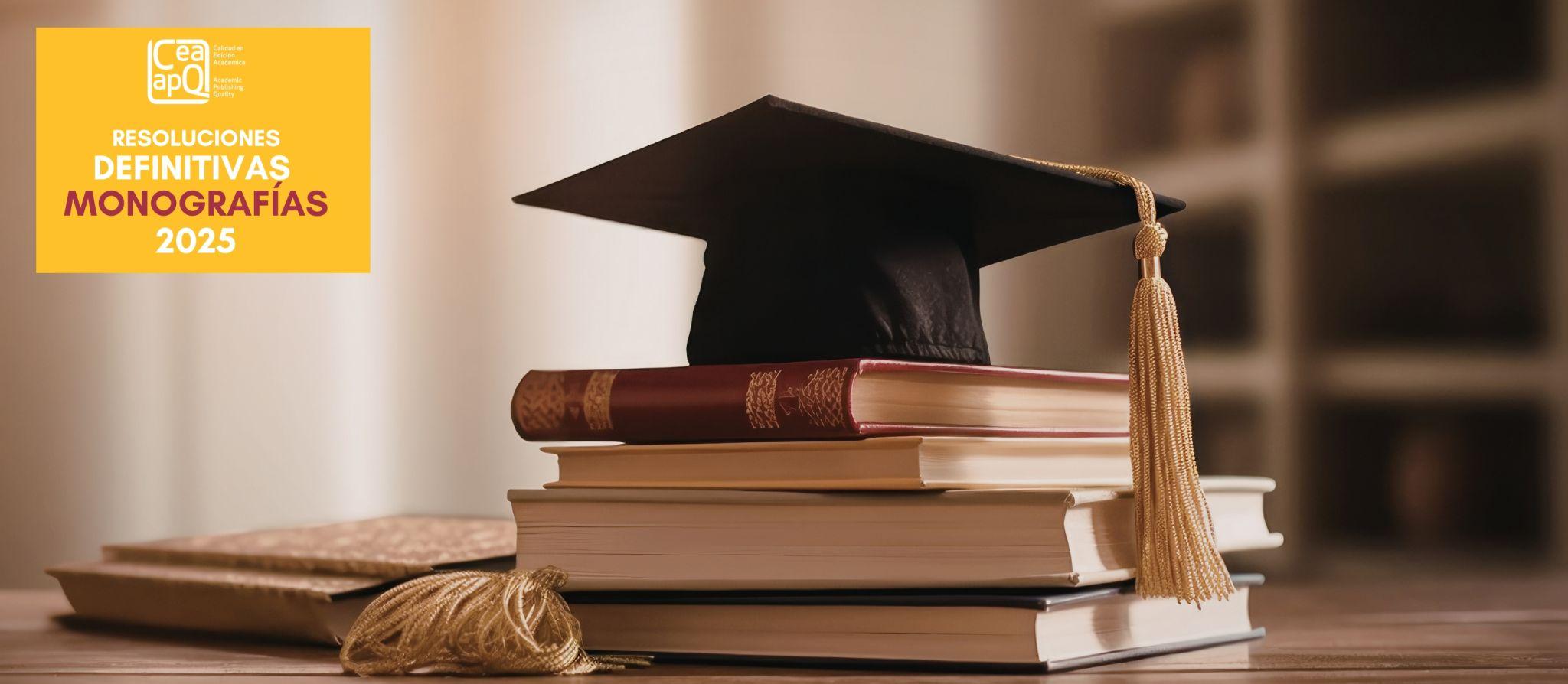 Una pila de libros con un birrete de graduación en la parte superior, simbolizando la educación y el logro académico.