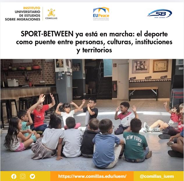 Un grupo de niños en un ambiente acogedor participan en una actividad relacionada con el deporte y la convivencia intercultural.