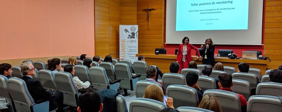 Mónica Hernanz durante el taller "Mentoring: claves para el éxito"