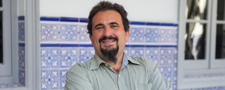 El profesor Carlos Ballesteros