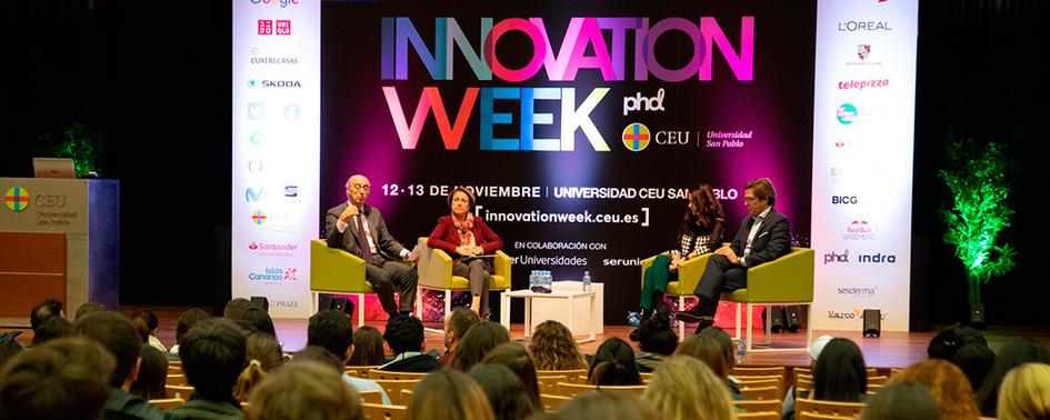 Las alumnas de RRII completaron los retos de CEU Innovation Week