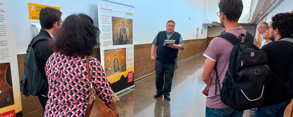 El pasado 26 de abril el profesor de Teología, Francisco José López, hizo una visita guiada a un grupo de profesores y alumnos. 