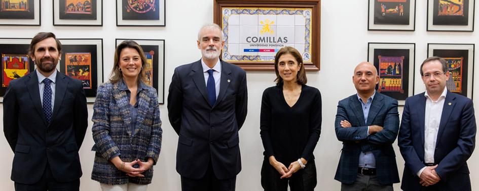 De izq. a der.: Benjamín Estévez (Director General para Asuntos Económicos); Belen Gancedo (directora de Microsoft Educación); Julio L. Martínez (rector de Comillas); Pilar López (presidenta de Microsoft Ibérica); Antonio Obregón (Vicerrector de Ordenación Académica y Profesorado), y Mariano Ventosa (Vicerrector de Investigación e Internacionalización)