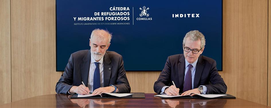 Julio Martínez y Pablo Isla firman el convenio
