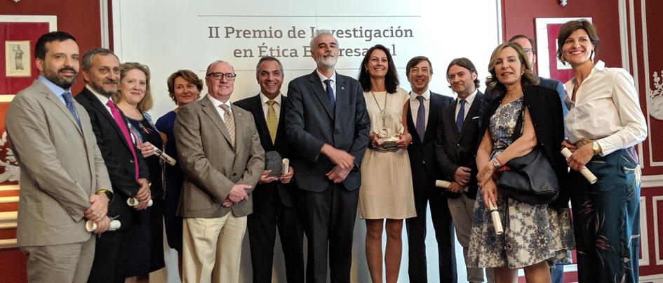 II Premio de Investigación en Ética Empresarial de Comillas ICADE y Bankinter Consumer Finance