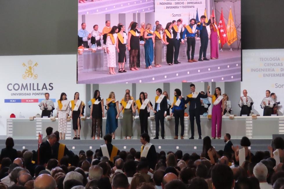 Graduaciones_IUEM1.jpeg