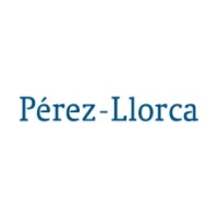 Logotipo de la firma 'Pérez-Llorca' con texto en azul sobre fondo blanco.
